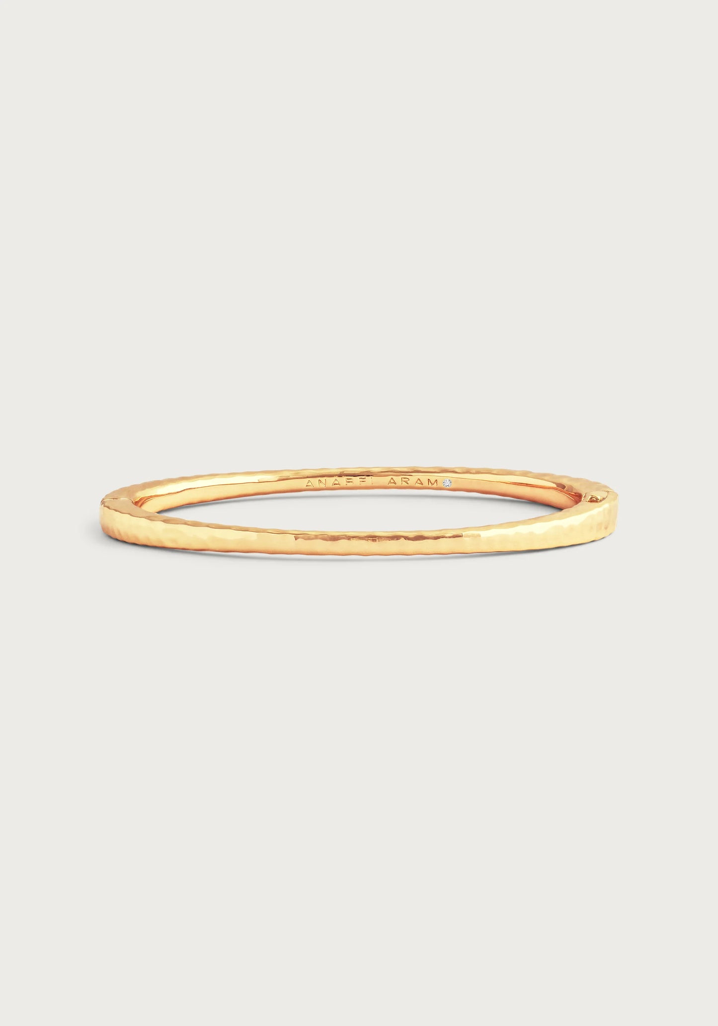 Farrier Thin Hinged Bangle - Bella Boutique