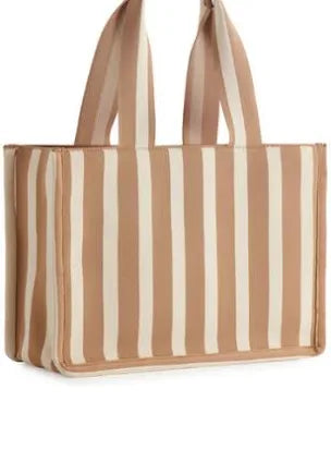 Isla Boxy Tote - Bella Boutique