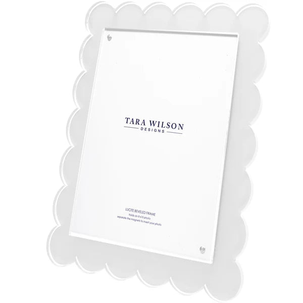Scalloped Frame 8X10