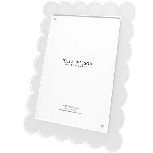 Scalloped Frame 8X10 - Bella Boutique