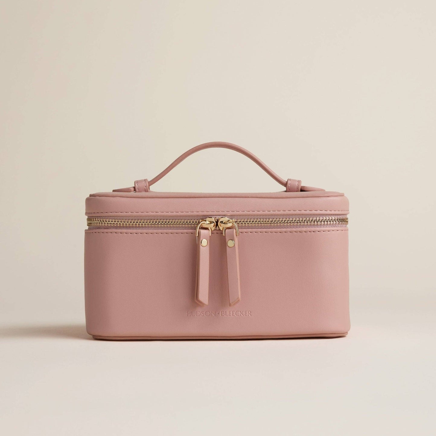 Crimson Jetsetter Train Case - Bella Boutique