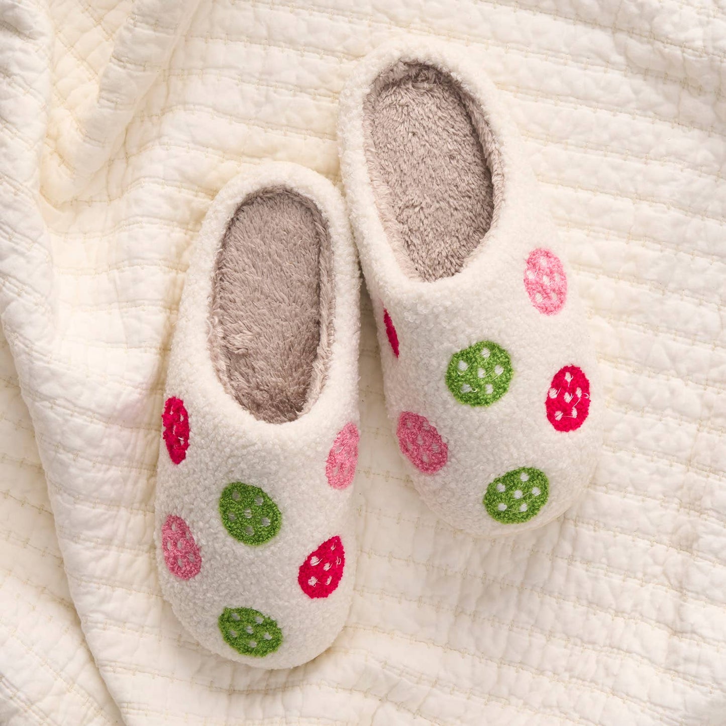 Fuzzy Slippers-Pickleball Balls S/M