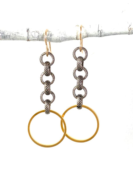 Chain Circle Dop Earrings