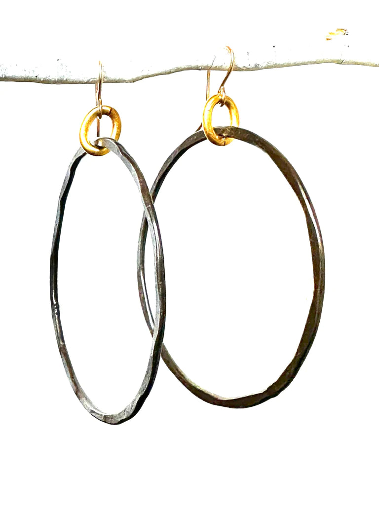 CV DESIGNS HAMMERED HOOPS