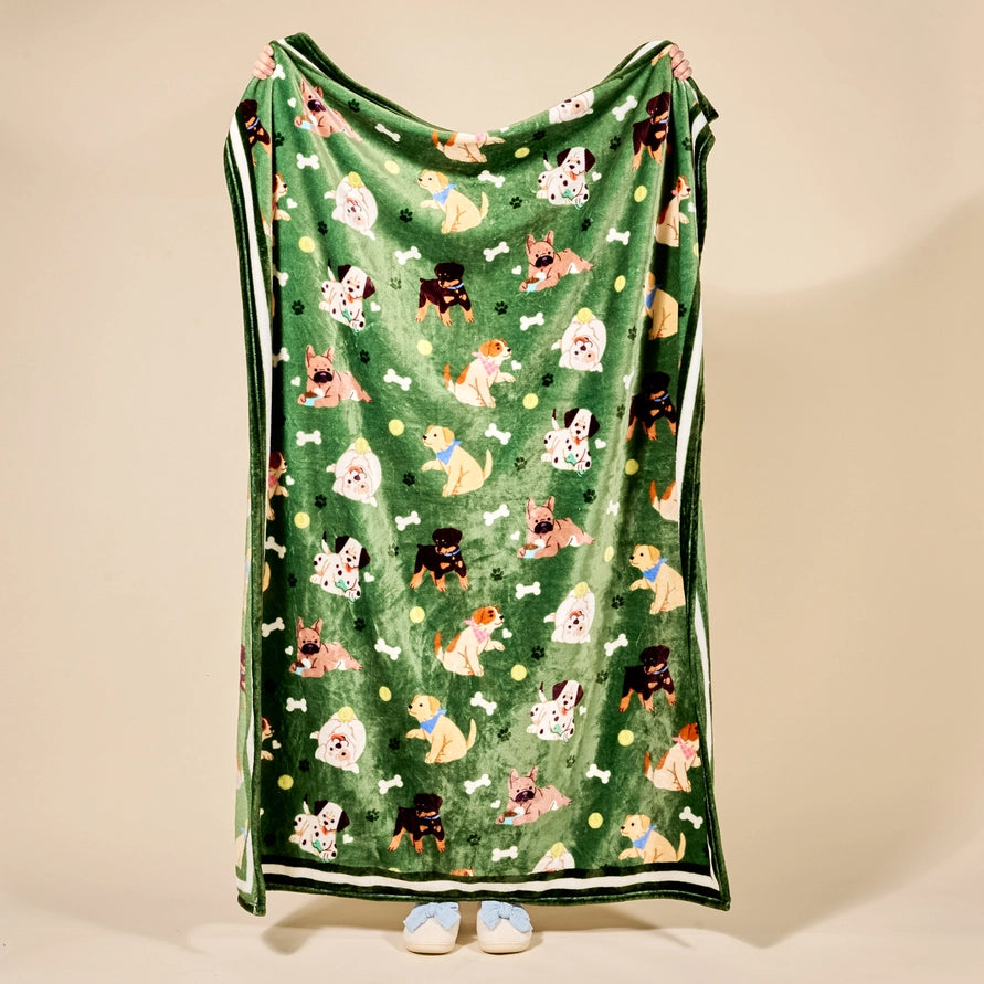 Snuggle Up Fleece Blankets - Bella Boutique