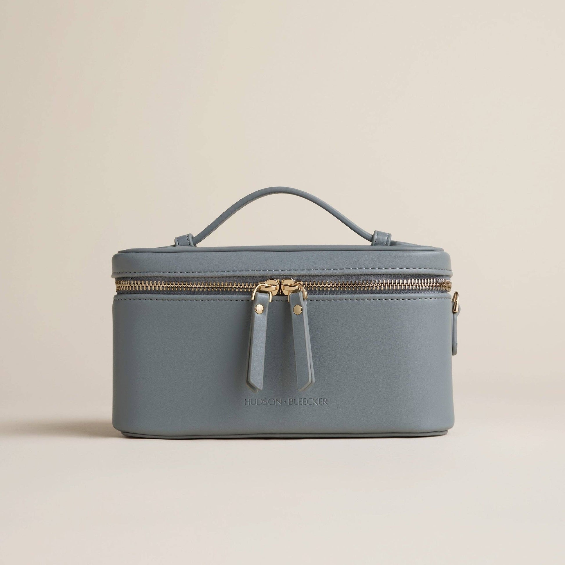 Crimson Jetsetter Train Case - Bella Boutique