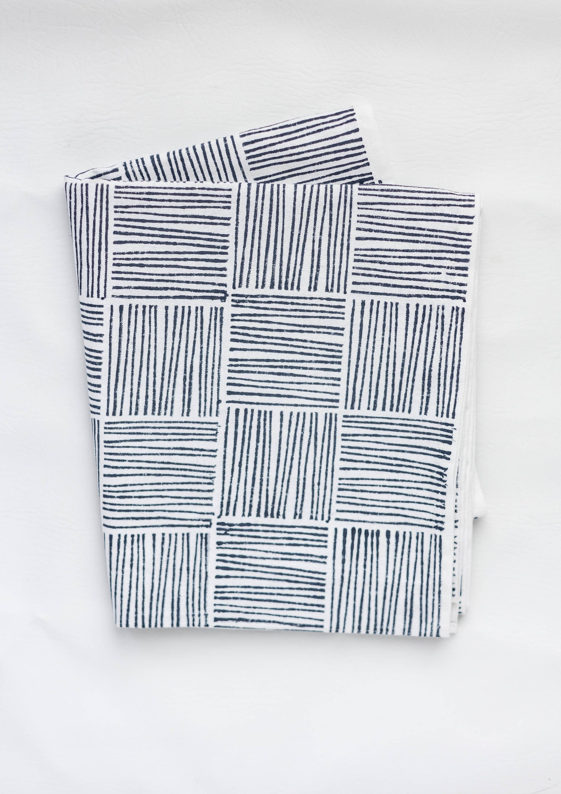 Table Throw - Striped, Midnight - Bella Boutique