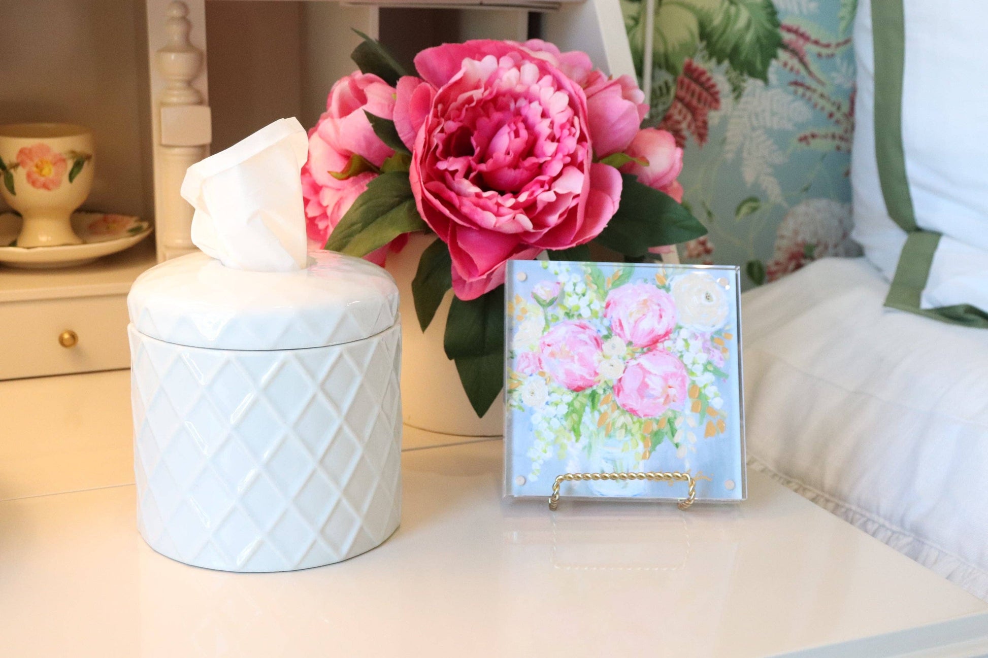 The Chloe Tissue Vessel - Bella Boutique