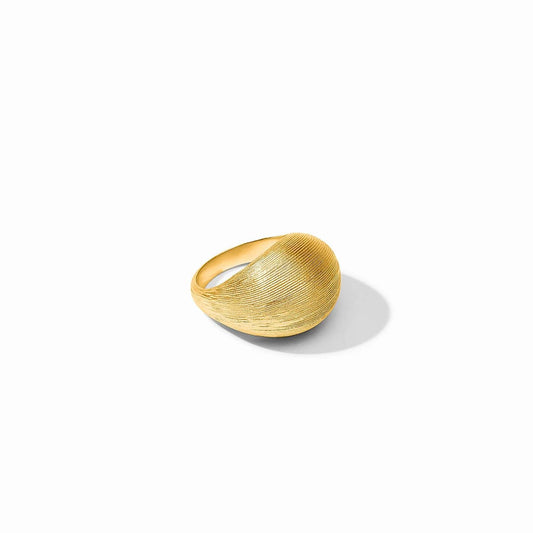 Cobblestone Bombe Ring Gold Size 8 - Bella Boutique