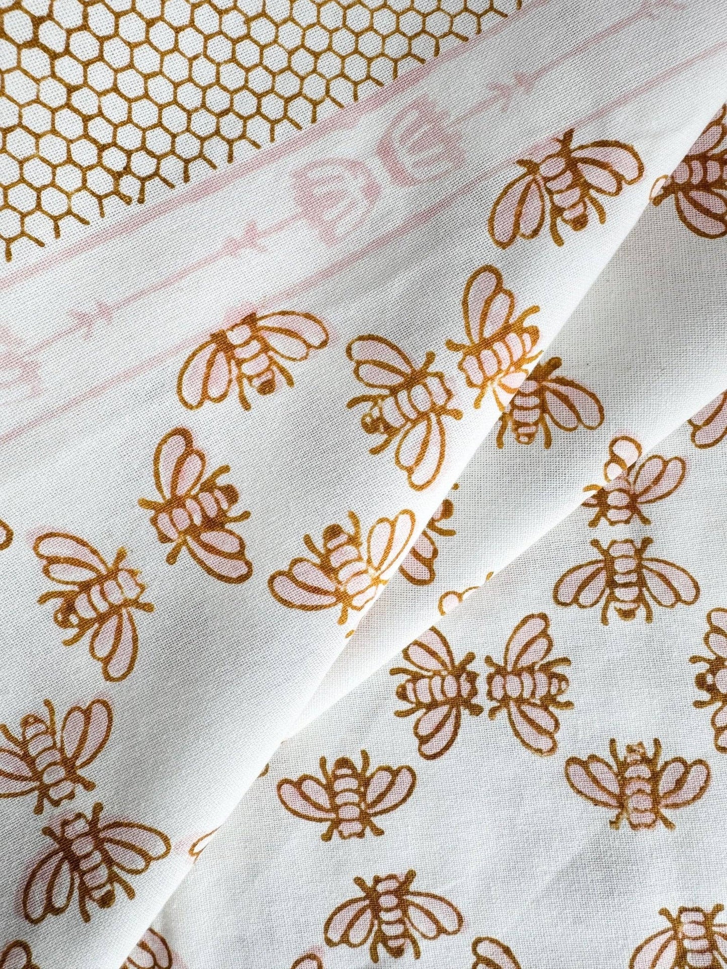 Table Throw - Honeybee - Rose & Mustard - Bella Boutique