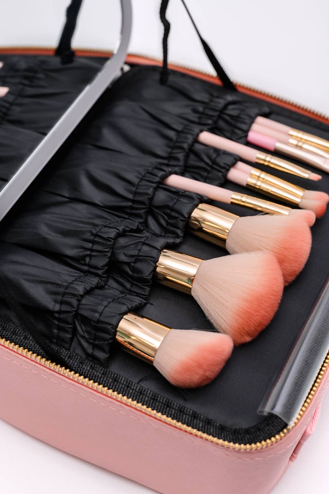 She's All That LED Makeup Case in Pink - Bella Boutique