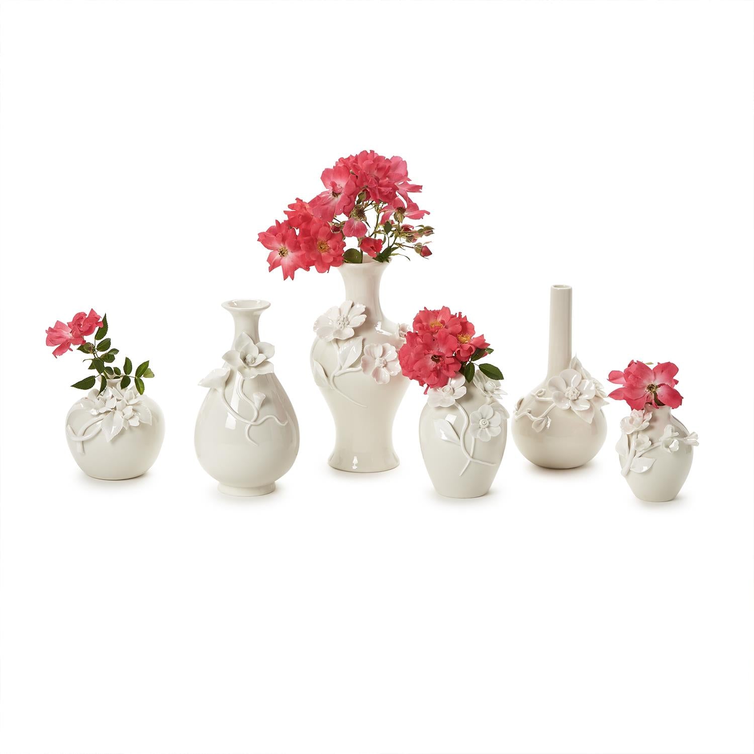 White vases with flowers - Bella Boutique