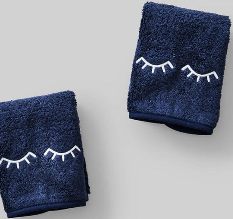 Weezie Makeup Towels - Bella Boutique