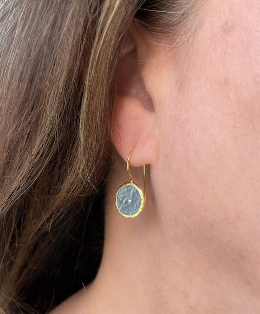 Mix metal disc earrings - Bella Boutique