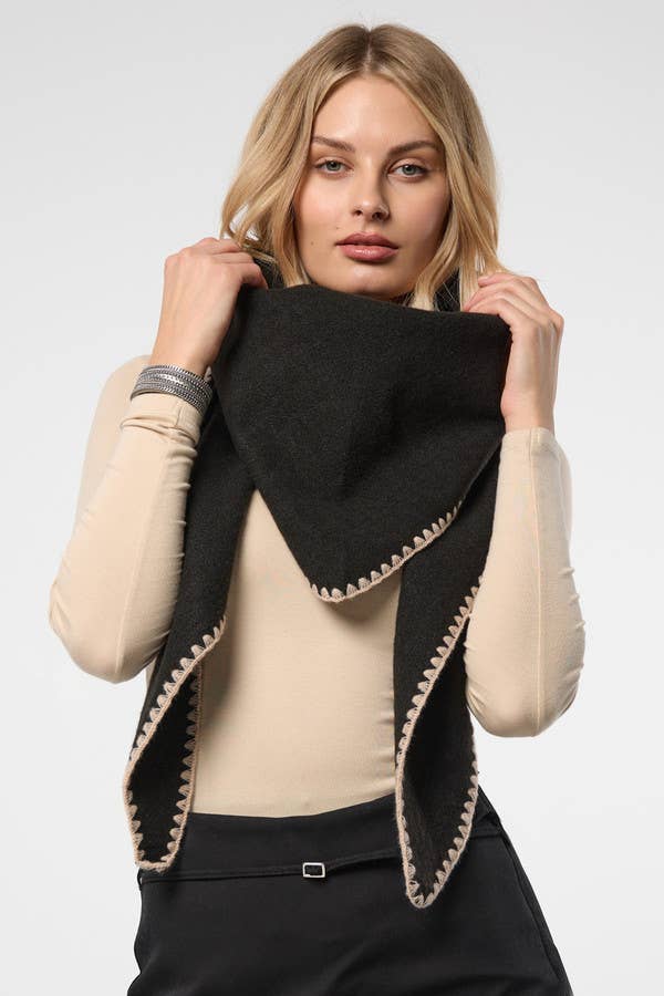 Knitted Triangle Shawl - Bella Boutique