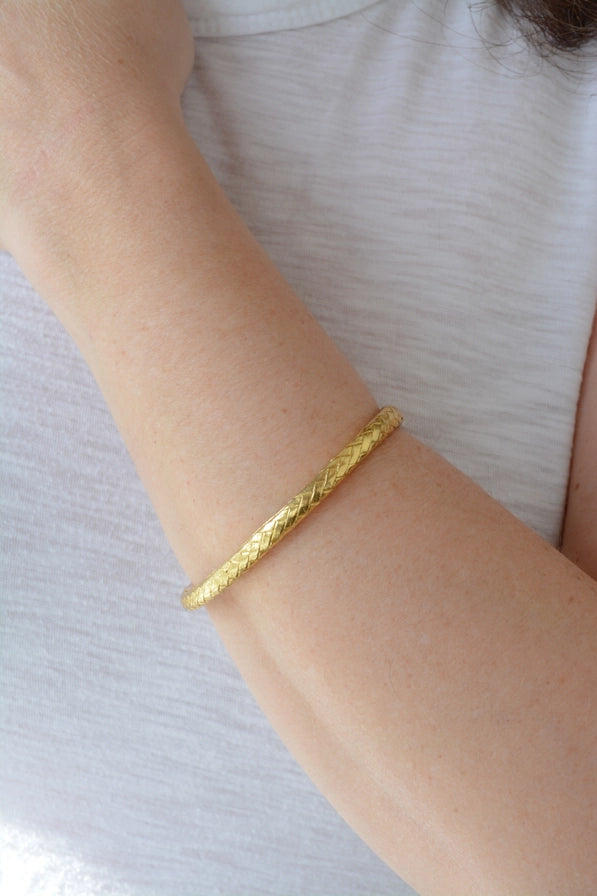 Gold Textured Bracelet