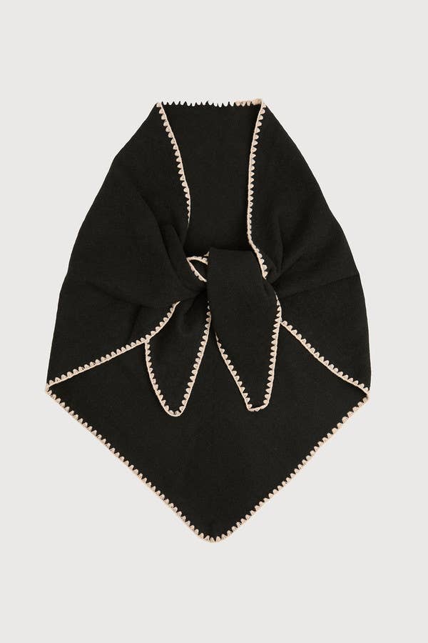 Knitted Triangle Shawl - Bella Boutique