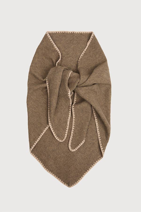 Knitted Triangle Shawl - Bella Boutique